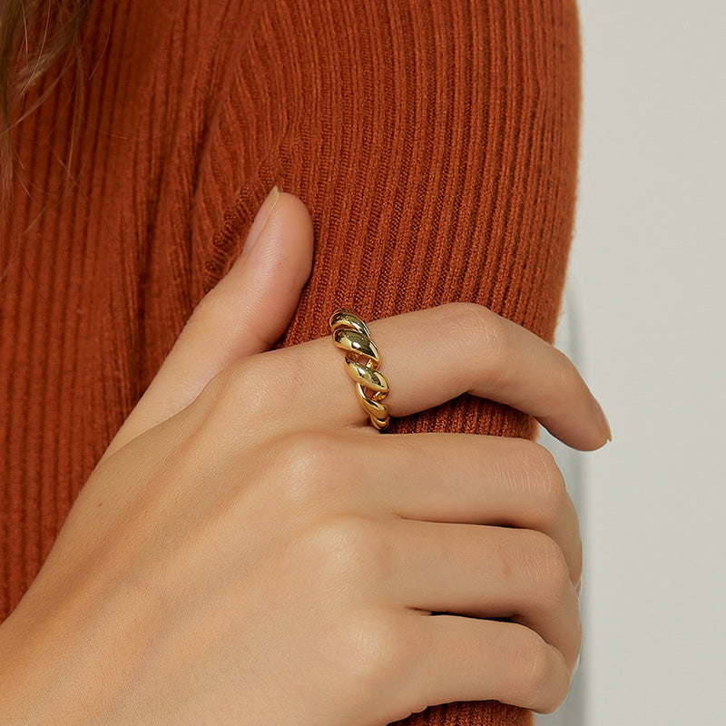 MÍA RING GOLD