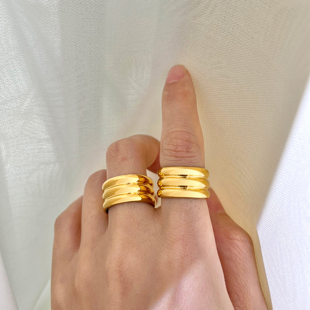 Triple Ring Gold